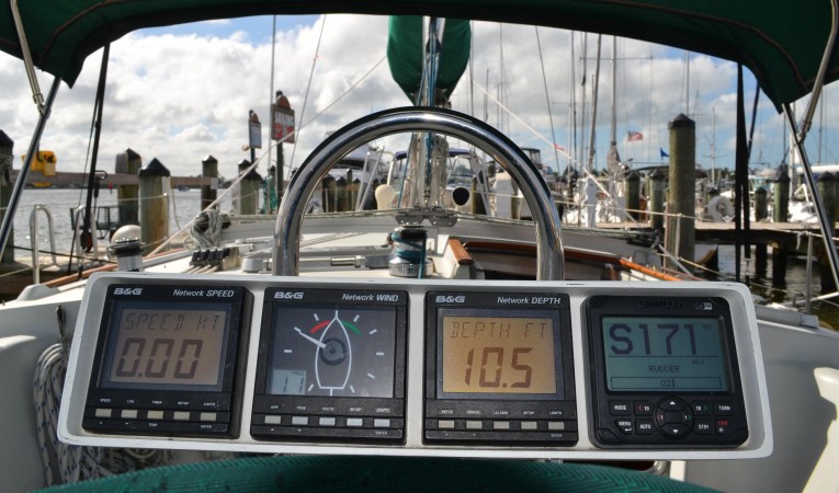 43 Beneteau Instruments at helm