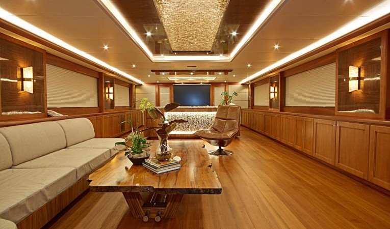 138 Feadship 