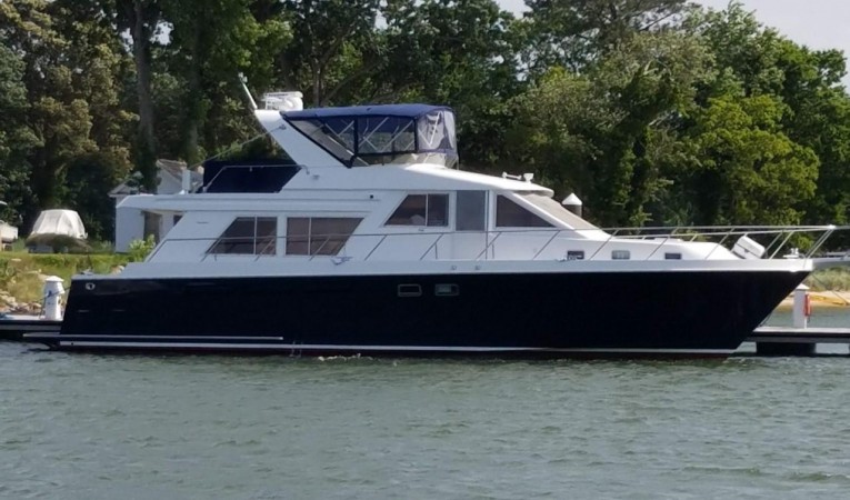 54 Ocean Alexander 
