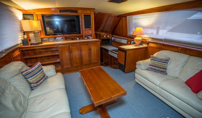 46 Bertram Main Salon Forward