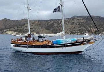 51' Formosa 1975