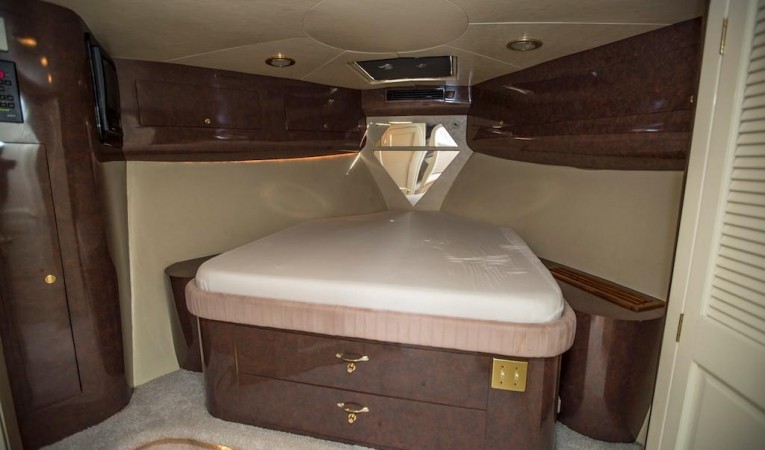 45 Hatteras Master Stateroom