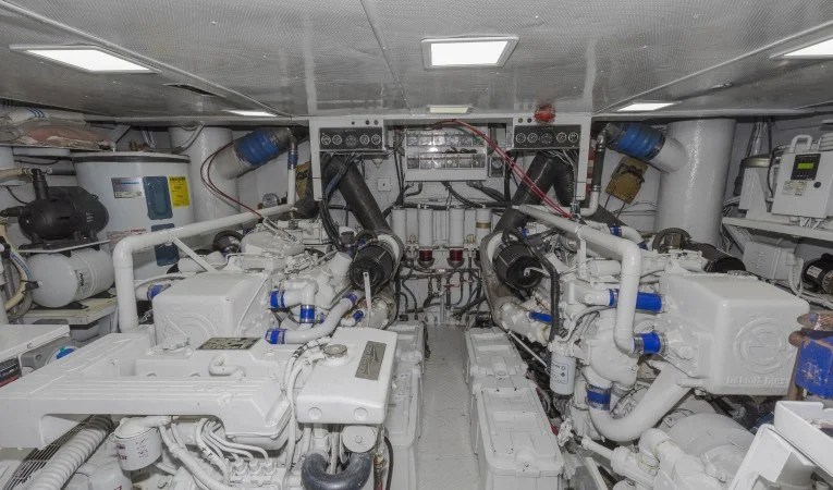 82 Broward Engine room