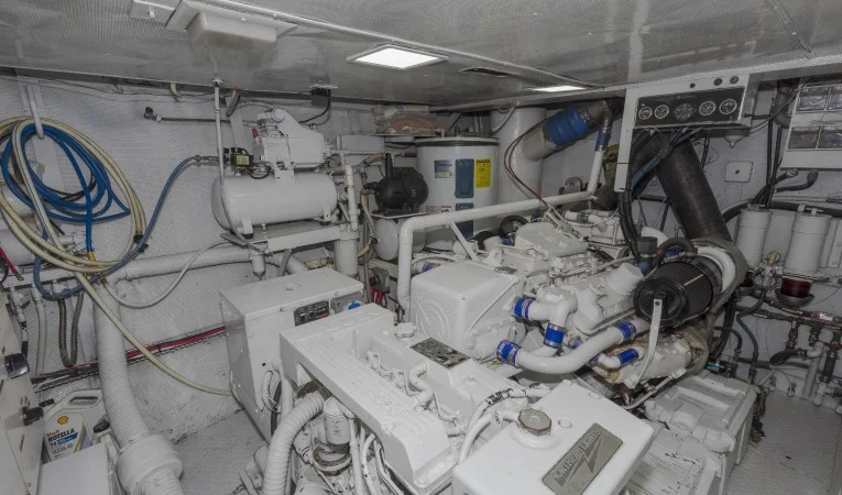 82 Broward Engine room