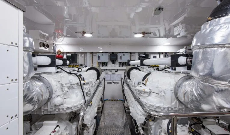100 Ocean Alexander Engine Room
