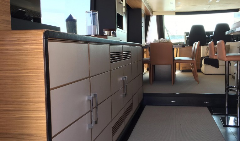 76 Azimut Port side salon entrance