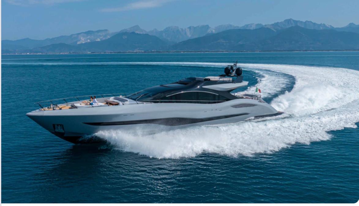 yacht broker viareggio