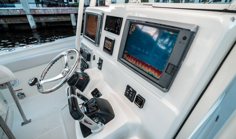 34 Hydra-Sports Garmin Electronics