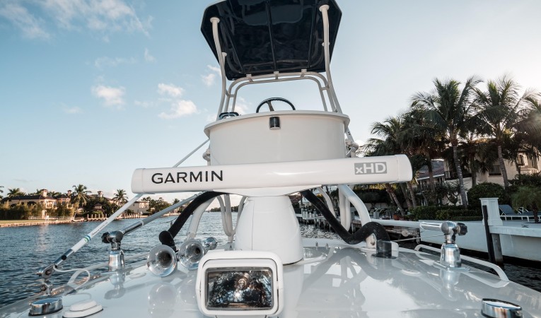 34 Hydra-Sports Hard Top