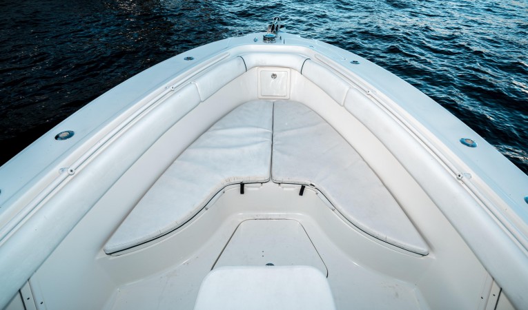 34 Hydra-Sports Forward Seating