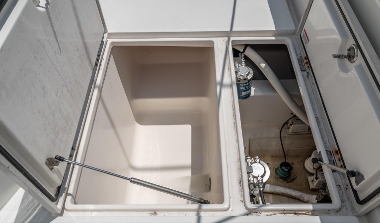 29 Jupiter Cockpit Storage and Bilge