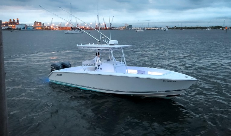 29 Jupiter Stbd Profile