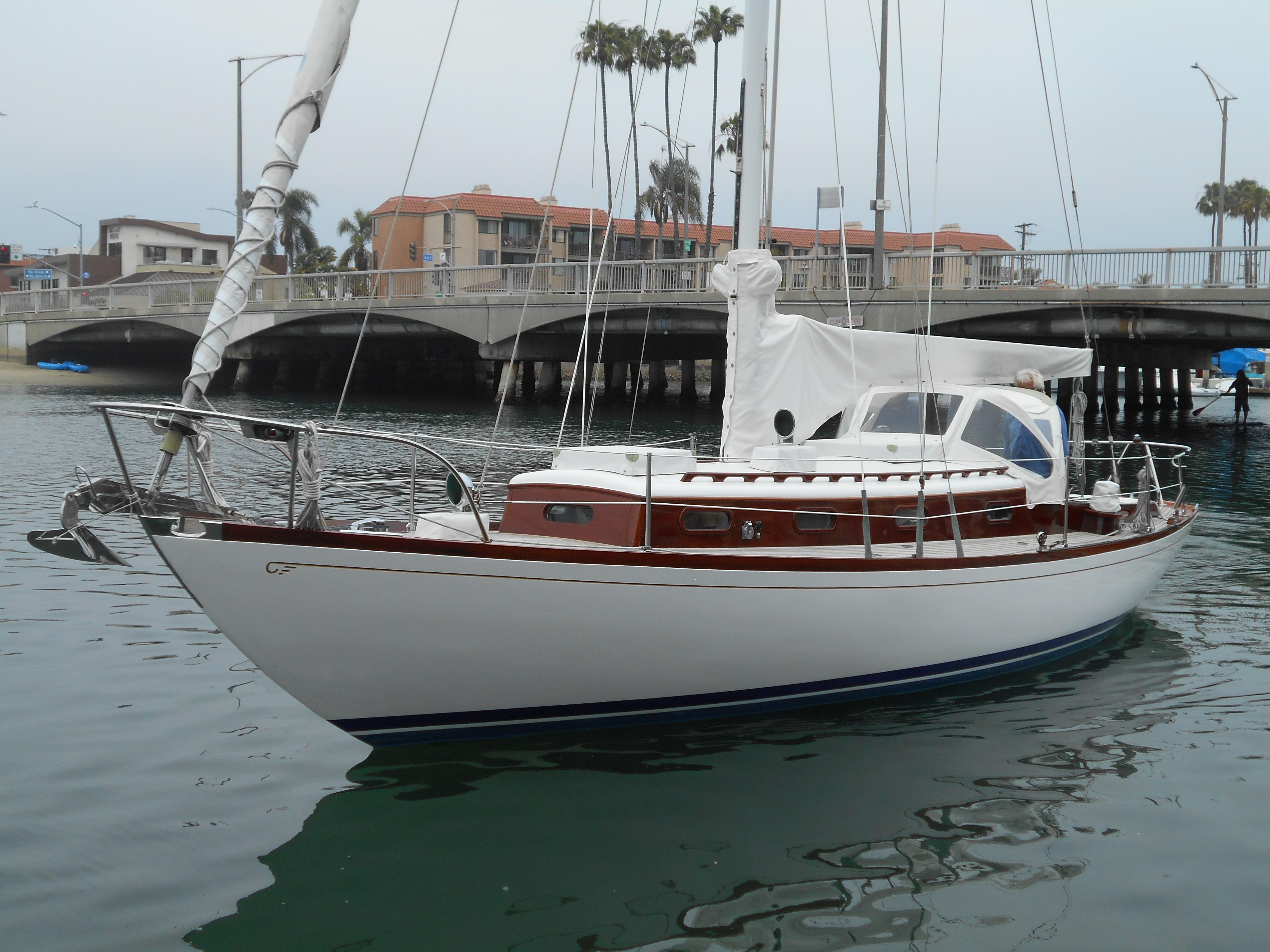 hinckley yacht for sale california