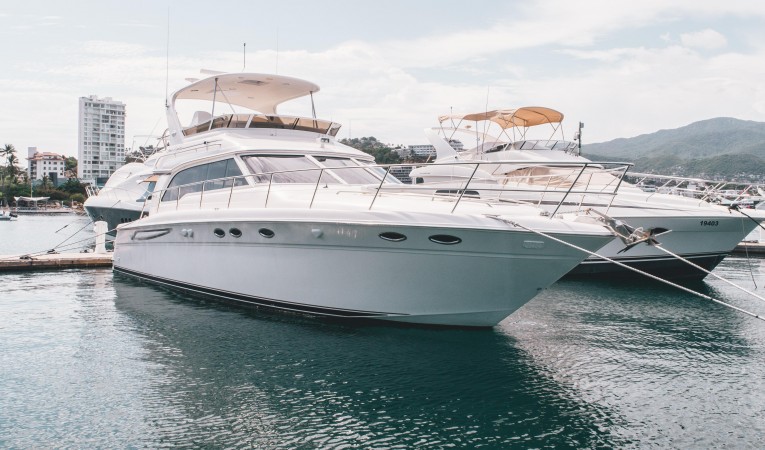 48 Sea Ray 