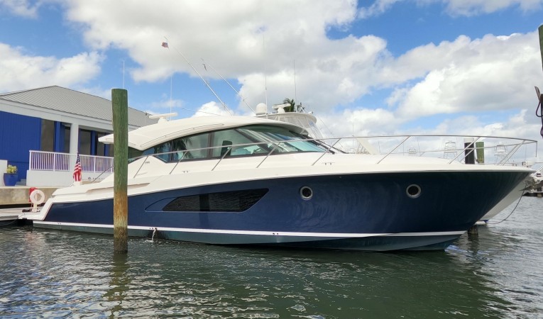 53 Tiara Yachts 