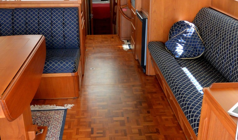 46 Grand Banks 