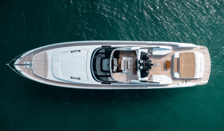 88 Riva Overhead Open