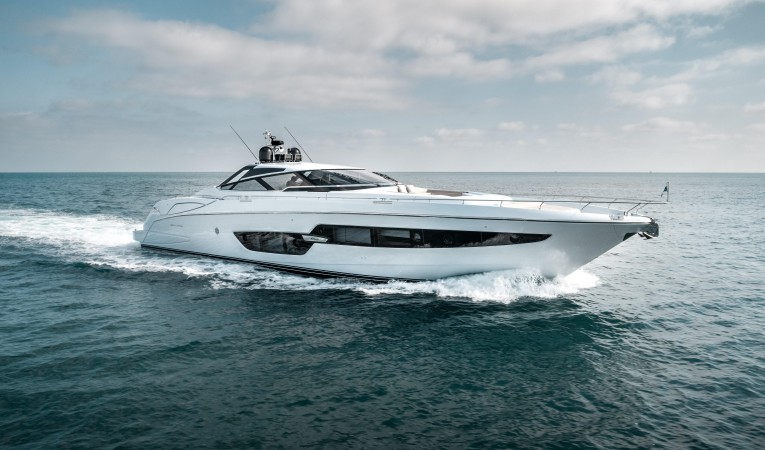 88 Riva Stbd Profile