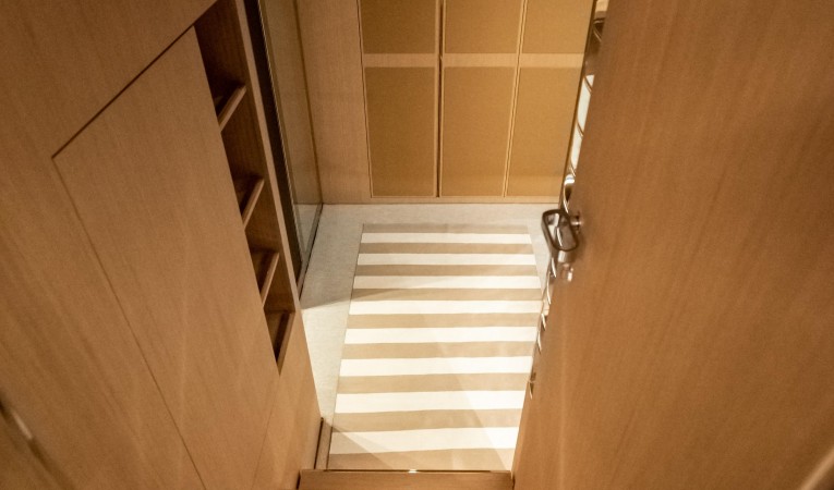 88 Riva Master Entrance