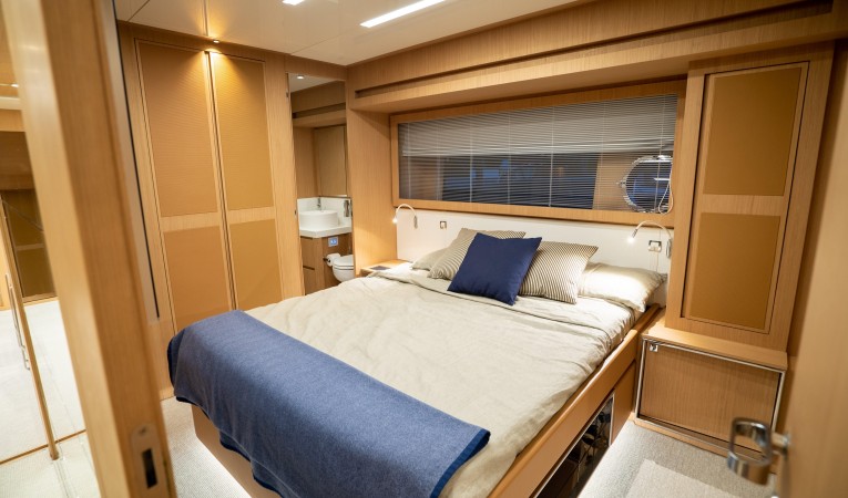 88 Riva Guest Stateroom Port 1