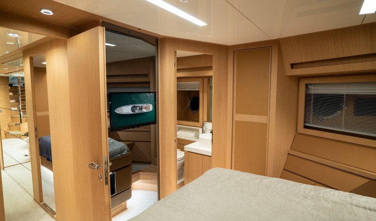 88 Riva VIP Stateroom 3