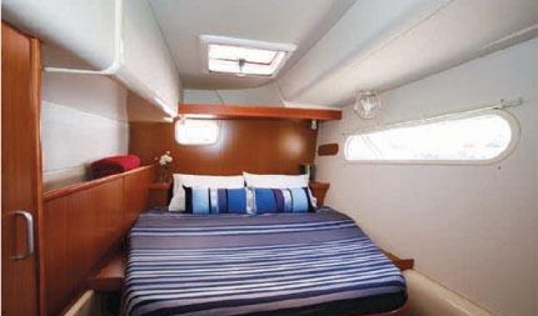 46 Robertson and Caine Manufacturer Provided Image