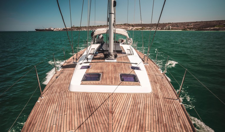 60 Beneteau 