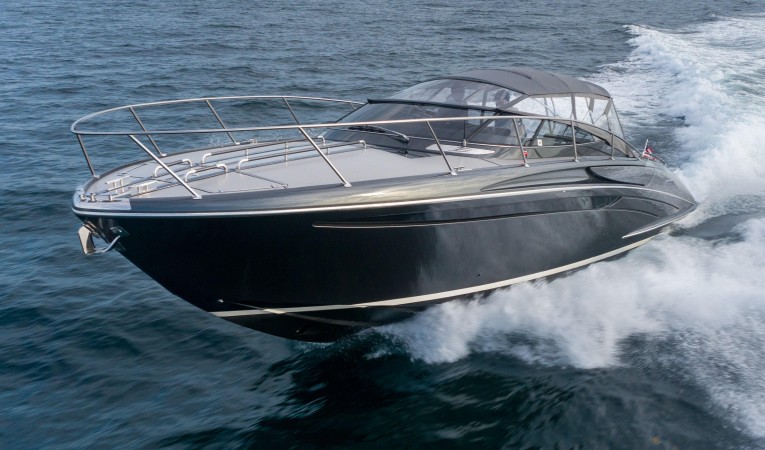 44 Riva 