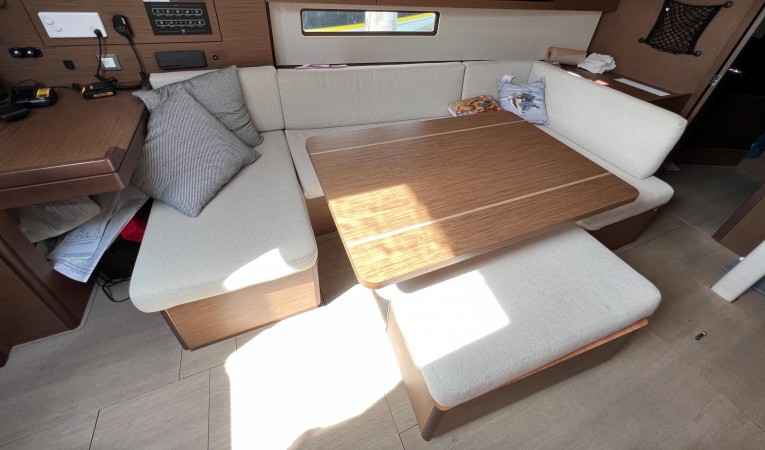 40 Beneteau 