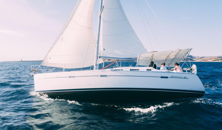 39 Beneteau 