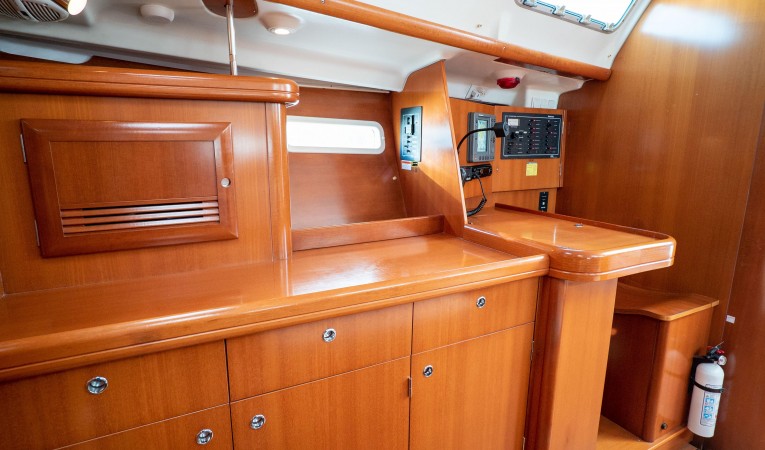 39 Beneteau 