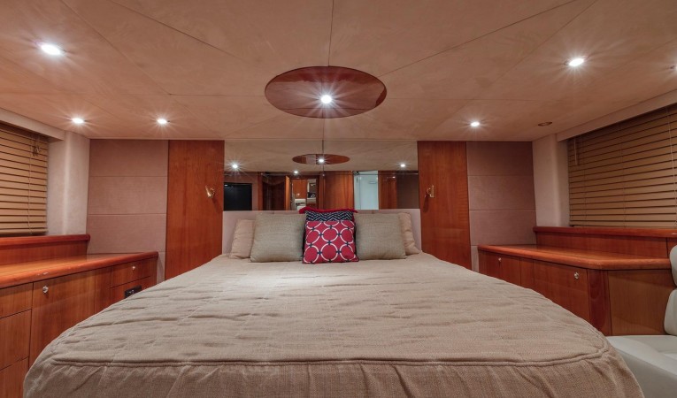 62 Sunseeker Master Stateroom