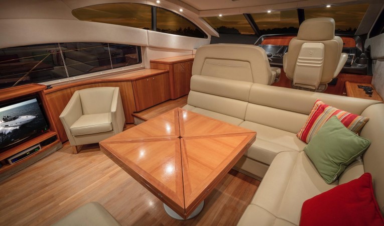 62 Sunseeker Salon