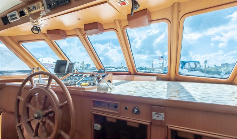 56 Hartman-Palmer Lower helm station