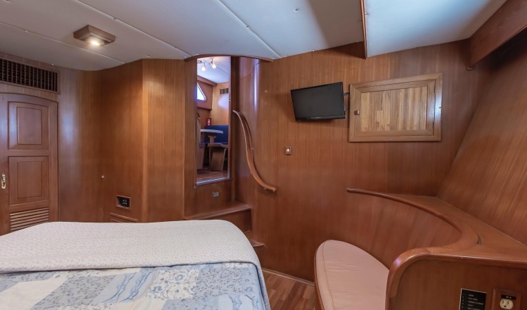 56 Hartman-Palmer VIP stateroom