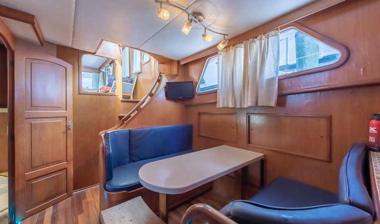 56 Hartman-Palmer Dinette