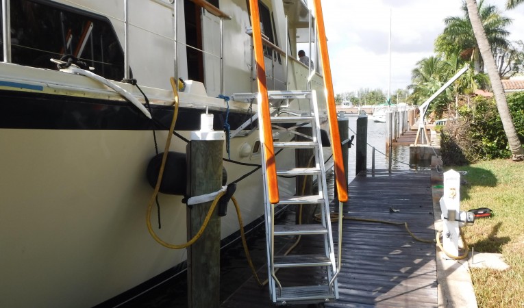 56 Hartman-Palmer Gangway