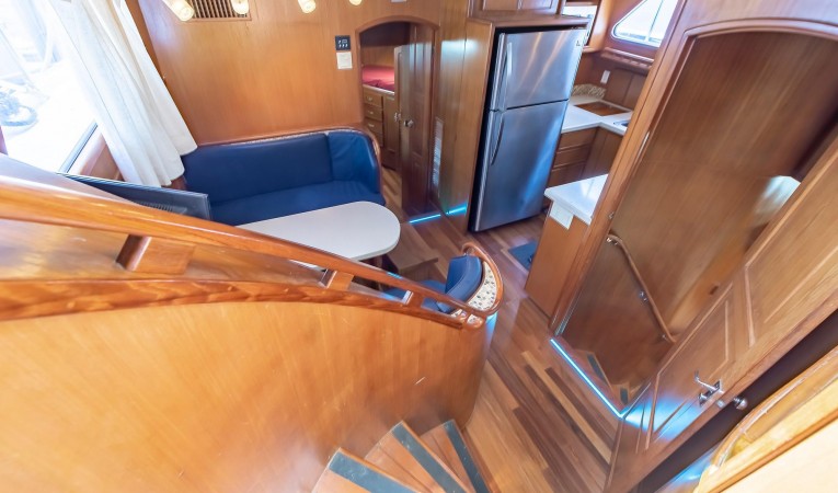 56 Hartman-Palmer Down to galley