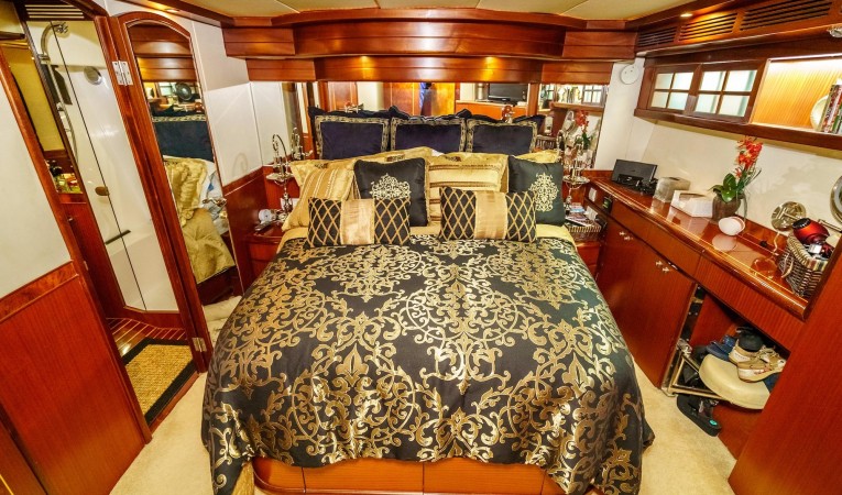 54 Pama Master Berth