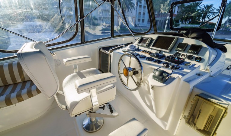 54 Pama Upper Helm Closeup