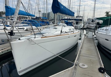 Flaneuse 36' Beneteau 2003