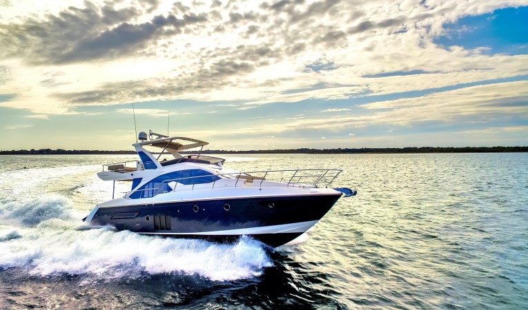 50 Azimut 