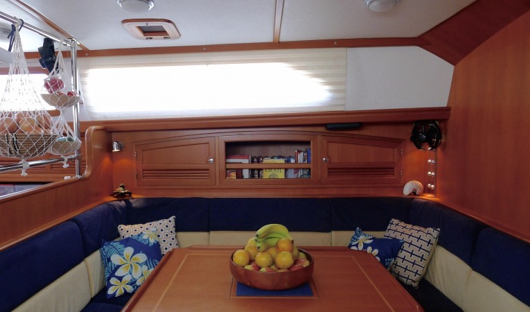 46 Outbound Dining table 2