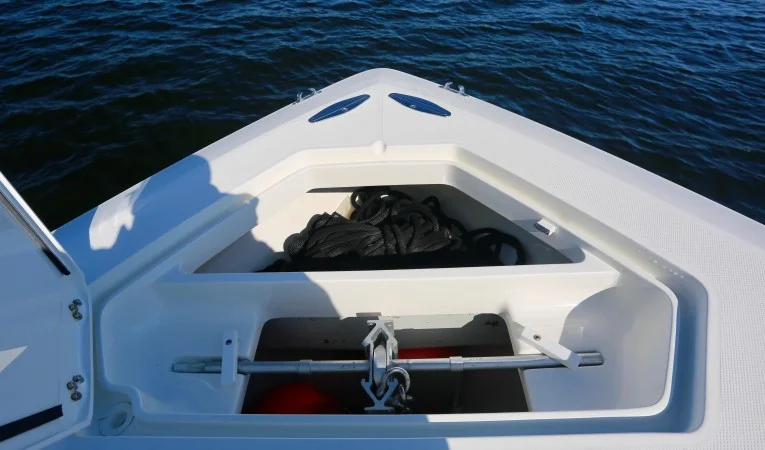 39 SeaVee 