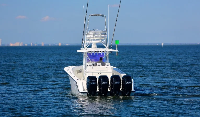 39 SeaVee 