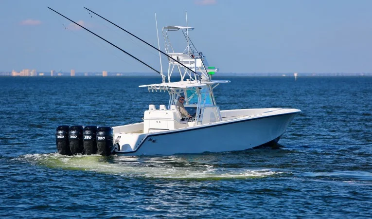 39 SeaVee 