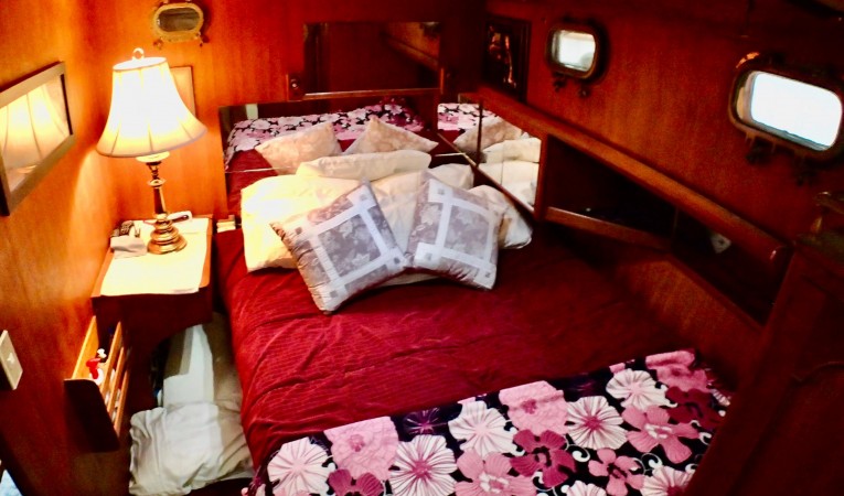 49 Kha Shing Master Stateroom III
