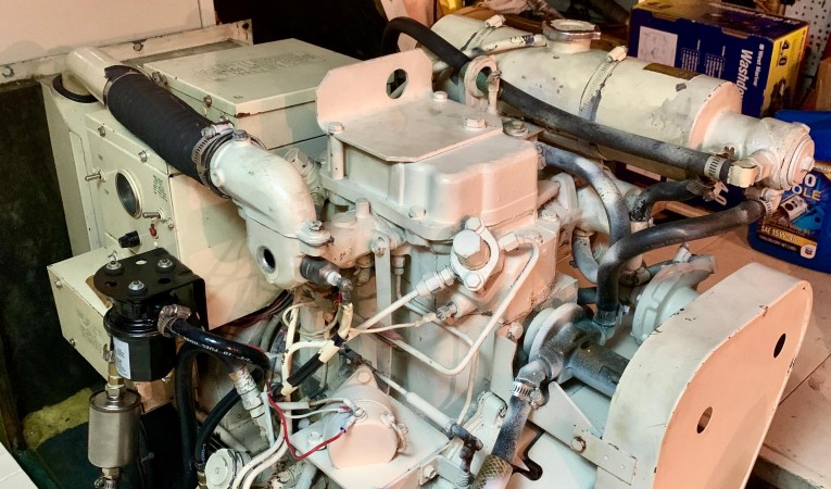 49 Kha Shing 7.5 kW Generator