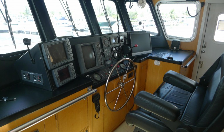 63 Cape Horn Pilothouse