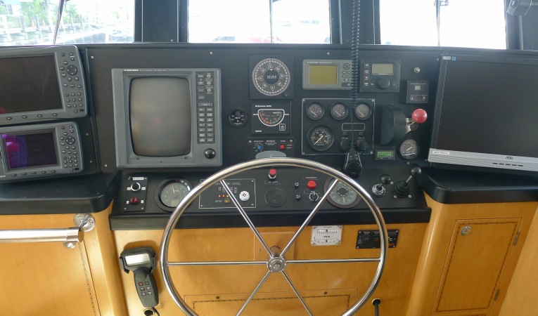 63 Cape Horn Pilothouse Helm Controls